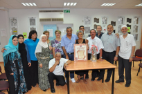 بالصور: لقاء يجمع طلاب المدرسة الثانوية الشاملة بيافا بعد تخرجّهم بـ42 عاماً 